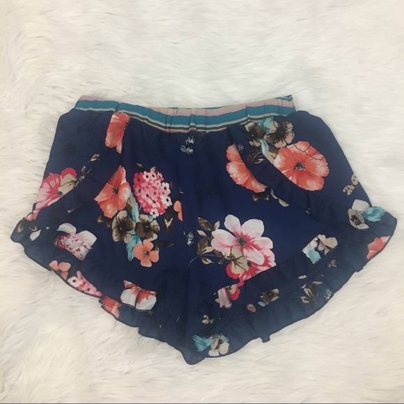 meraki Pants - Meraki floral shorts